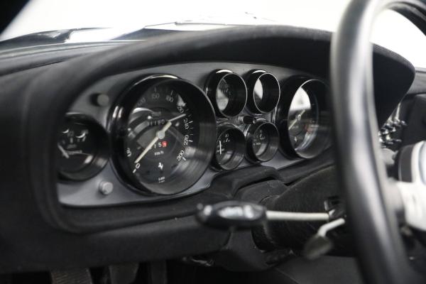 Used 1971 Ferrari 365GTB/4 Daytona for sale $750,000 at Alfa Romeo of Greenwich in Greenwich CT 06830 27