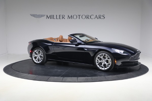 Used 2019 Aston Martin DB11 Volante for sale $121,900 at Alfa Romeo of Greenwich in Greenwich CT 06830 10