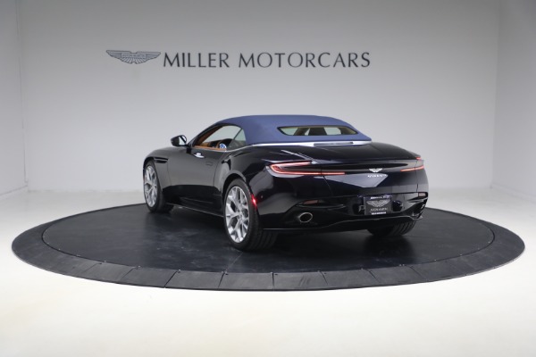 Used 2019 Aston Martin DB11 Volante for sale $121,900 at Alfa Romeo of Greenwich in Greenwich CT 06830 17