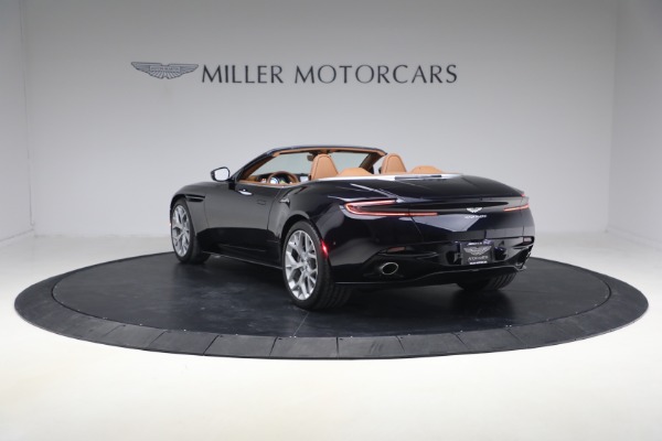 Used 2019 Aston Martin DB11 Volante for sale $121,900 at Alfa Romeo of Greenwich in Greenwich CT 06830 5