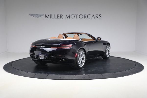 Used 2019 Aston Martin DB11 Volante for sale $121,900 at Alfa Romeo of Greenwich in Greenwich CT 06830 7