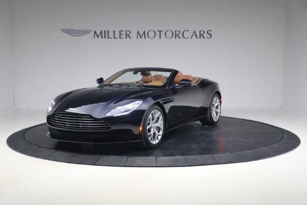 Used 2019 Aston Martin DB11 Volante for sale $121,900 at Alfa Romeo of Greenwich in Greenwich CT 06830 1