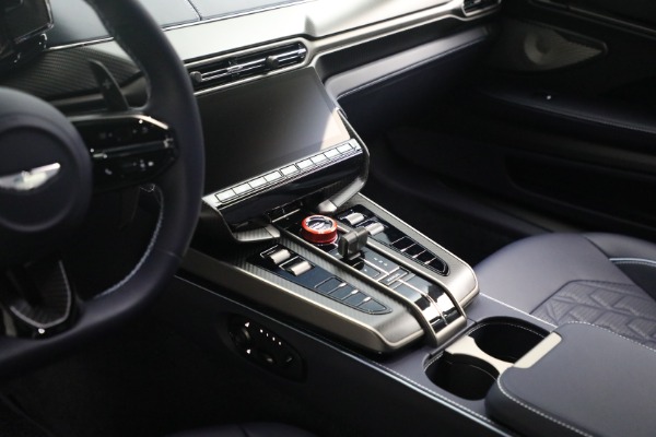Used 2025 Aston Martin Vanquish for sale $459,900 at Alfa Romeo of Greenwich in Greenwich CT 06830 22