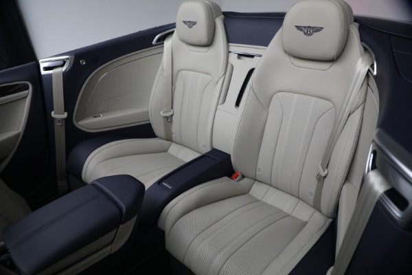 New 2026 Bentley Continental GTC for sale $358,510 at Alfa Romeo of Greenwich in Greenwich CT 06830 25