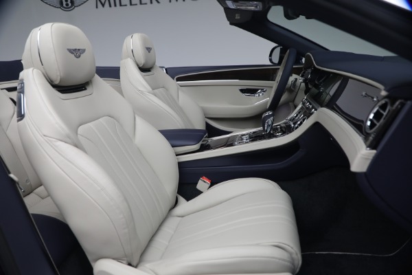 New 2026 Bentley Continental GTC for sale $358,510 at Alfa Romeo of Greenwich in Greenwich CT 06830 28