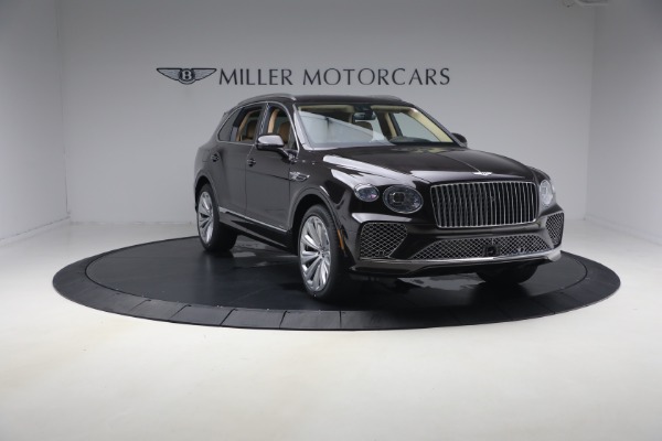 New 2026 Bentley Bentayga Azure V8 for sale $295,365 at Alfa Romeo of Greenwich in Greenwich CT 06830 11