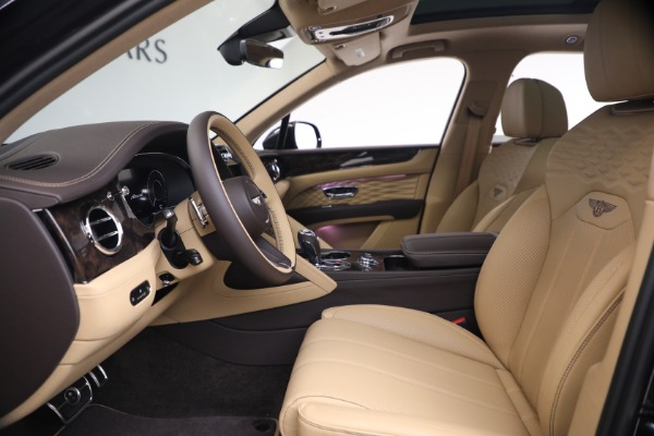 New 2026 Bentley Bentayga Azure V8 for sale $295,365 at Alfa Romeo of Greenwich in Greenwich CT 06830 20