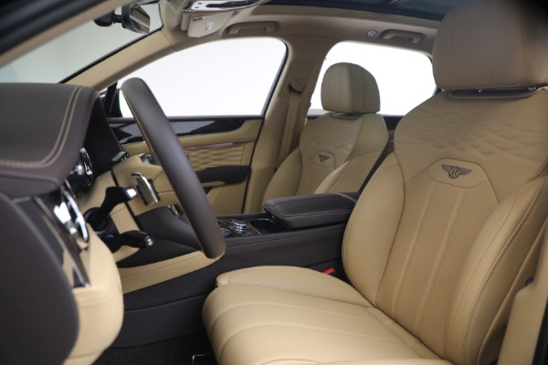 New 2026 Bentley Bentayga Azure V8 for sale $295,365 at Alfa Romeo of Greenwich in Greenwich CT 06830 21