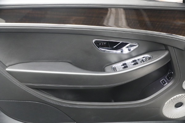 Used 2020 Bentley Continental GTC V8 for sale $165,900 at Alfa Romeo of Greenwich in Greenwich CT 06830 28