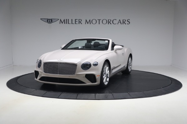 Used 2020 Bentley Continental GTC V8 for sale $165,900 at Alfa Romeo of Greenwich in Greenwich CT 06830 1