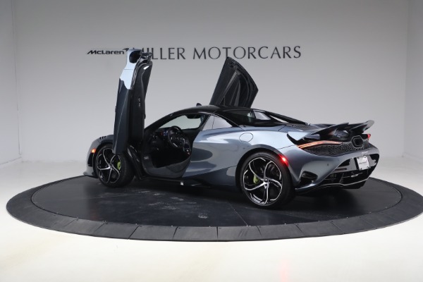 New 2026 McLaren 750S Spider Performance for sale $434,250 at Alfa Romeo of Greenwich in Greenwich CT 06830 16