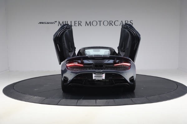New 2026 McLaren 750S Spider Performance for sale $434,250 at Alfa Romeo of Greenwich in Greenwich CT 06830 17