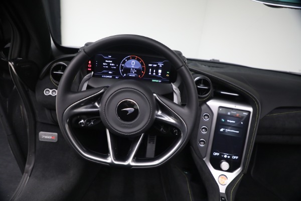 New 2026 McLaren 750S Spider Performance for sale $434,250 at Alfa Romeo of Greenwich in Greenwich CT 06830 28