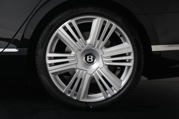 New 2026 Bentley Flying Spur Azure for sale $318,975 at Alfa Romeo of Greenwich in Greenwich CT 06830 15