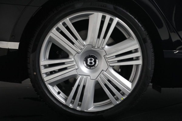 New 2026 Bentley Flying Spur Azure for sale $318,975 at Alfa Romeo of Greenwich in Greenwich CT 06830 16