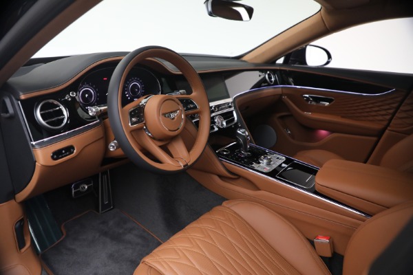 New 2026 Bentley Flying Spur Azure for sale $318,975 at Alfa Romeo of Greenwich in Greenwich CT 06830 19