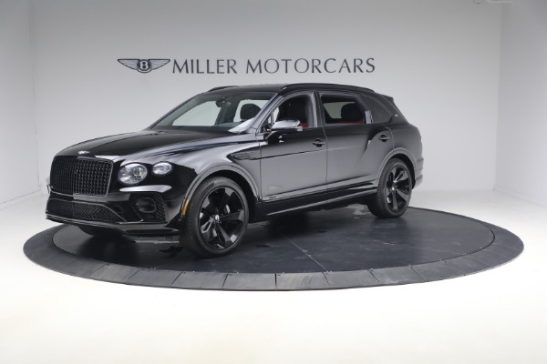 Used 2023 Bentley Bentayga EWB Azure V8 First Edition for sale $173,900 at Alfa Romeo of Greenwich in Greenwich CT 06830 2