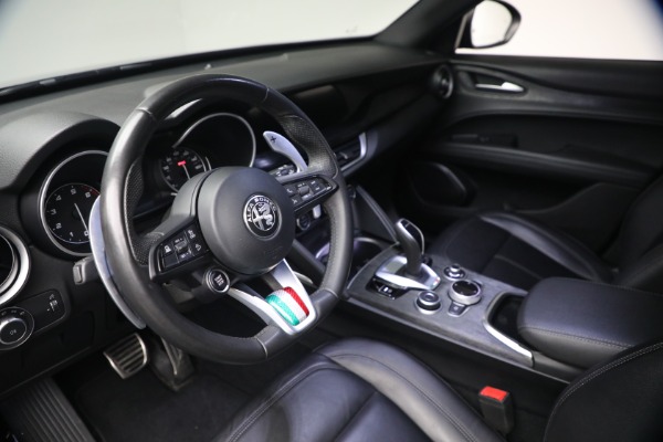 Used 2022 Alfa Romeo Stelvio Sprint for sale $24,900 at Alfa Romeo of Greenwich in Greenwich CT 06830 13