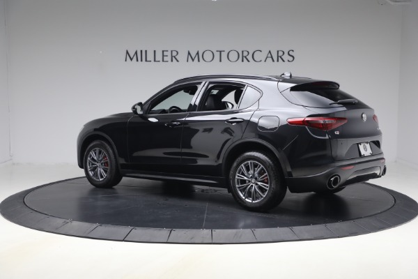 Used 2022 Alfa Romeo Stelvio Sprint for sale $24,900 at Alfa Romeo of Greenwich in Greenwich CT 06830 4
