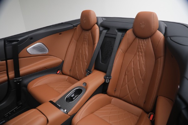 New 2026 Maserati GranCabrio Modena for sale $174,385 at Alfa Romeo of Greenwich in Greenwich CT 06830 22