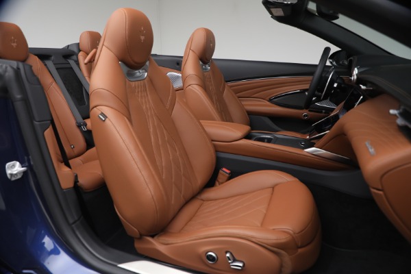 New 2026 Maserati GranCabrio Modena for sale $174,385 at Alfa Romeo of Greenwich in Greenwich CT 06830 23