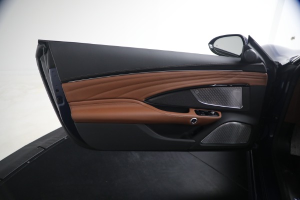New 2026 Maserati GranCabrio Modena for sale $174,385 at Alfa Romeo of Greenwich in Greenwich CT 06830 28