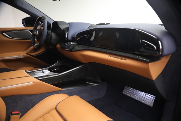 Used 2025 Ferrari Purosangue for sale $579,900 at Alfa Romeo of Greenwich in Greenwich CT 06830 16