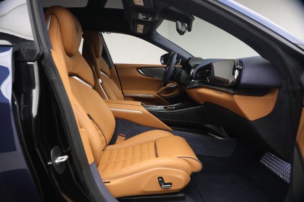 Used 2025 Ferrari Purosangue for sale $579,900 at Alfa Romeo of Greenwich in Greenwich CT 06830 17