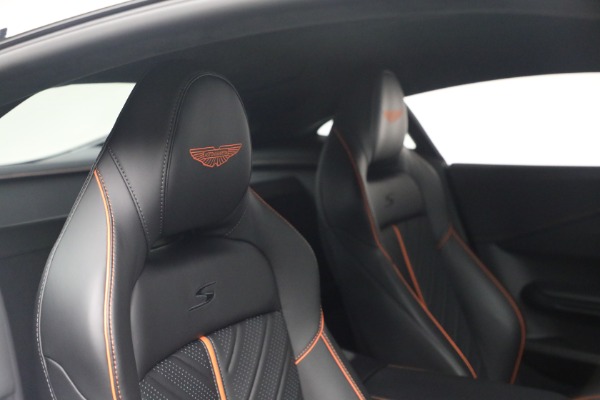 New 2026 Aston Martin Vantage S for sale $251,000 at Alfa Romeo of Greenwich in Greenwich CT 06830 21