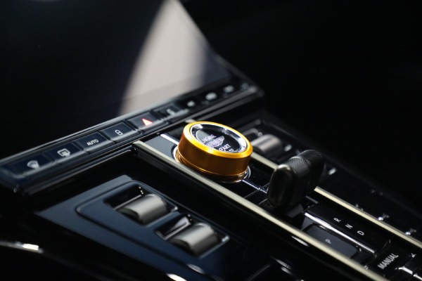 New 2026 Aston Martin Vantage S for sale $251,000 at Alfa Romeo of Greenwich in Greenwich CT 06830 23