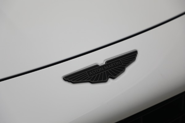 New 2026 Aston Martin Vantage S for sale $251,000 at Alfa Romeo of Greenwich in Greenwich CT 06830 27