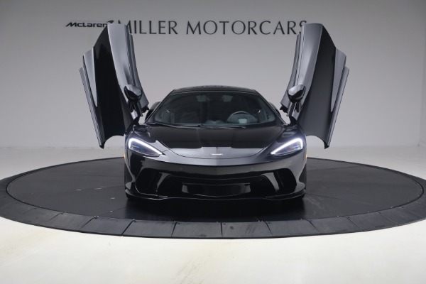 Used 2023 McLaren GT Pioneer for sale $168,900 at Alfa Romeo of Greenwich in Greenwich CT 06830 13
