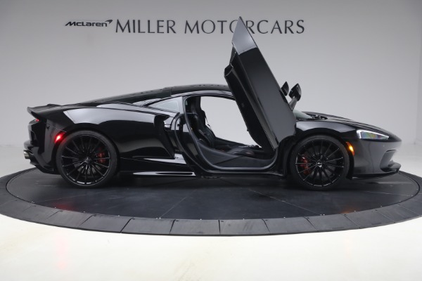 Used 2023 McLaren GT Pioneer for sale $168,900 at Alfa Romeo of Greenwich in Greenwich CT 06830 19