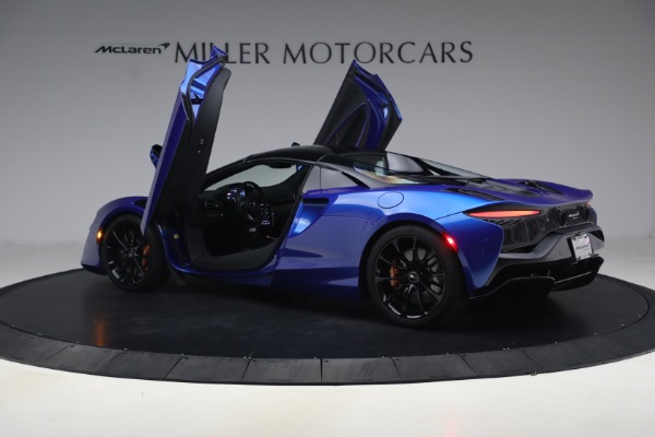 Used 2025 McLaren Artura Spider TechLux for sale Call for price at Alfa Romeo of Greenwich in Greenwich CT 06830 16