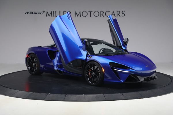 Used 2025 McLaren Artura Spider TechLux for sale Call for price at Alfa Romeo of Greenwich in Greenwich CT 06830 20
