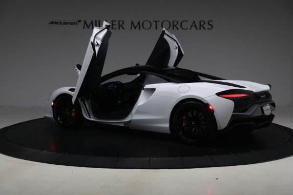 Used 2023 McLaren Artura for sale $184,900 at Alfa Romeo of Greenwich in Greenwich CT 06830 16