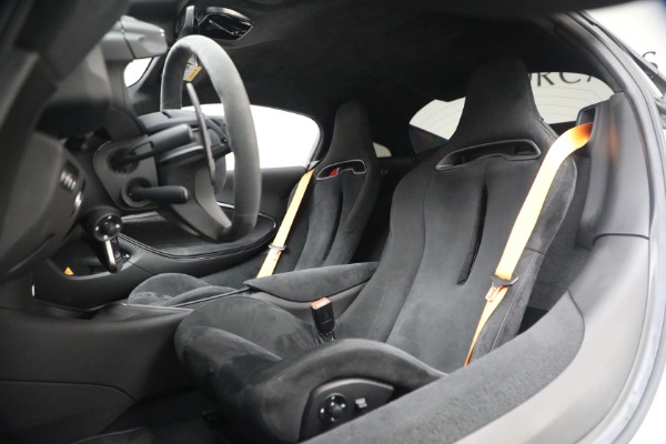 Used 2023 McLaren Artura for sale $184,900 at Alfa Romeo of Greenwich in Greenwich CT 06830 22