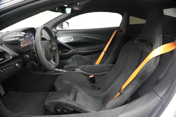Used 2023 McLaren Artura for sale $184,900 at Alfa Romeo of Greenwich in Greenwich CT 06830 23