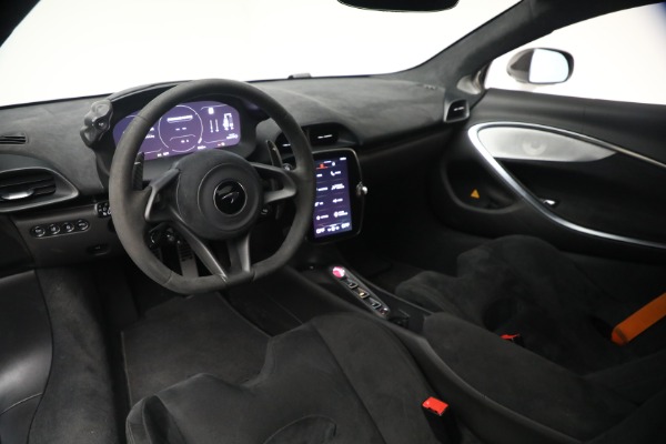 Used 2023 McLaren Artura for sale $184,900 at Alfa Romeo of Greenwich in Greenwich CT 06830 24
