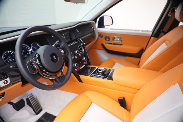 Used 2023 Rolls-Royce Black Badge Cullinan for sale $389,900 at Alfa Romeo of Greenwich in Greenwich CT 06830 15