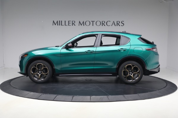 New 2025 Alfa Romeo Stelvio Intensa for sale $58,654 at Alfa Romeo of Greenwich in Greenwich CT 06830 3