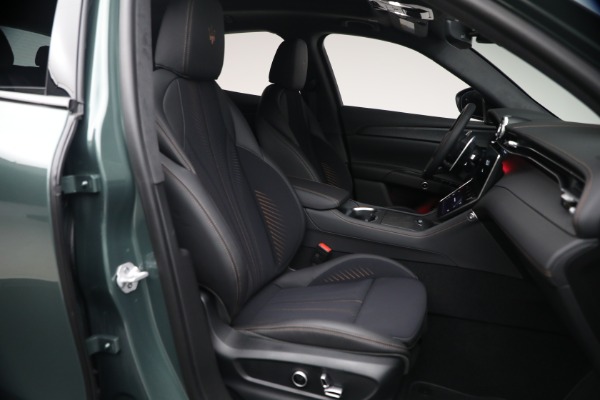 New 2026 Maserati Grecale Modena V6 for sale $92,954 at Alfa Romeo of Greenwich in Greenwich CT 06830 16