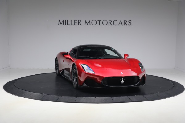 Used 2022 Maserati MC20 for sale $175,900 at Alfa Romeo of Greenwich in Greenwich CT 06830 10