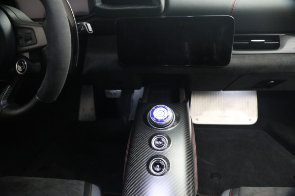 Used 2022 Maserati MC20 for sale $175,900 at Alfa Romeo of Greenwich in Greenwich CT 06830 21