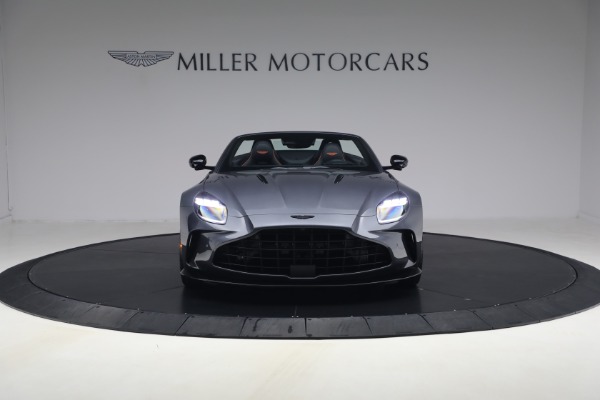 New 2026 Aston Martin Vantage S Roadster for sale $272,300 at Alfa Romeo of Greenwich in Greenwich CT 06830 12