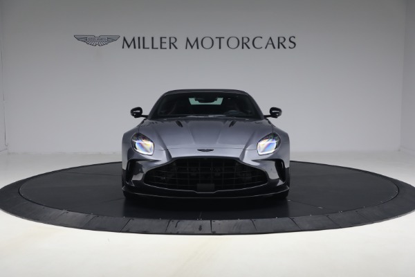 New 2026 Aston Martin Vantage S Roadster for sale $272,300 at Alfa Romeo of Greenwich in Greenwich CT 06830 24