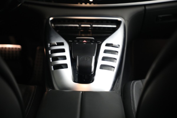 Used 2020 Mercedes-Benz AMG GT 63 for sale $83,900 at Alfa Romeo of Greenwich in Greenwich CT 06830 24
