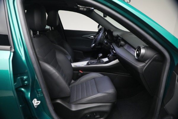 Used 2024 Alfa Romeo Tonale Hybrid Ti for sale $30,900 at Alfa Romeo of Greenwich in Greenwich CT 06830 14