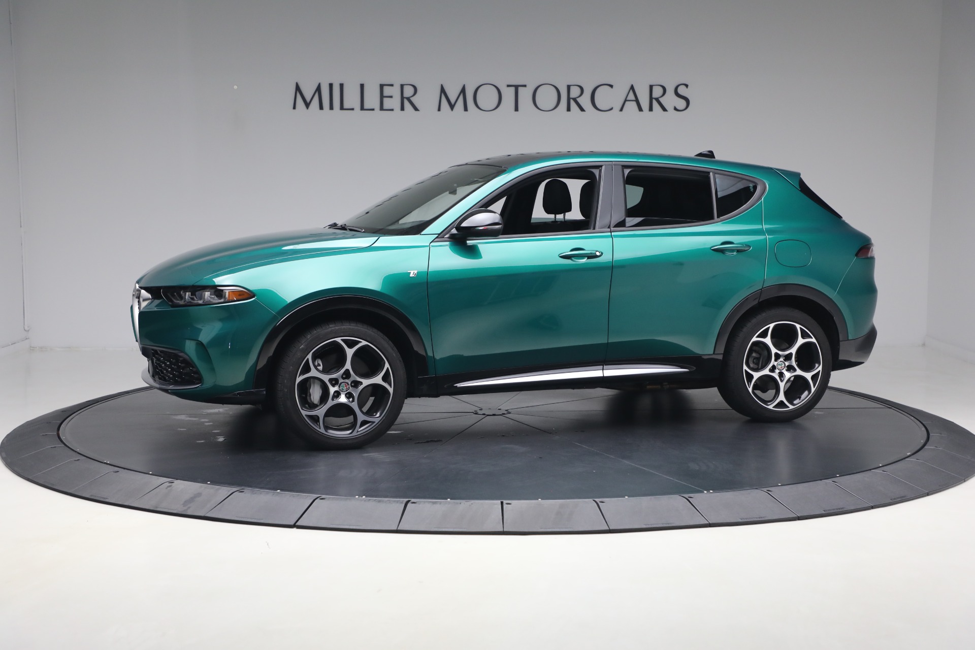 2024 Alfa Romeo Tonale TI's photo
