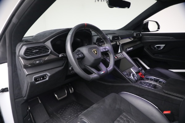 Used 2024 Lamborghini Urus Performante for sale $289,900 at Alfa Romeo of Greenwich in Greenwich CT 06830 18